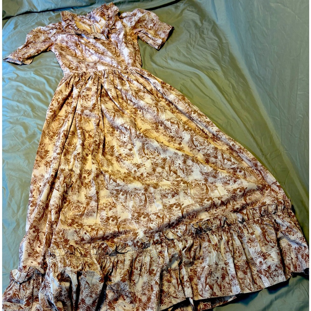 Pioneer costume dress